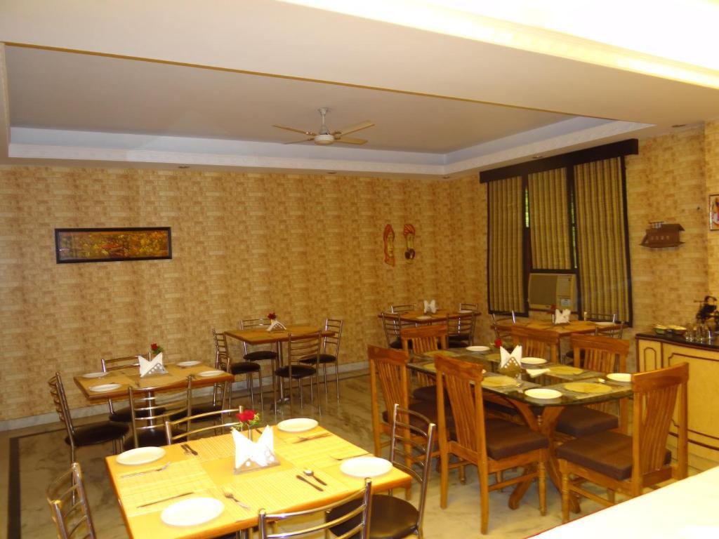Angel Residency Hotel Greater Noida Kültér fotó