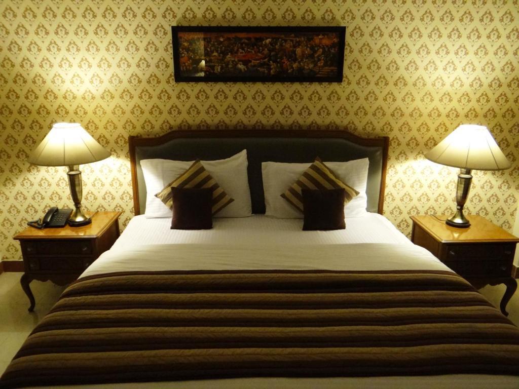 Angel Residency Hotel Greater Noida Szoba fotó