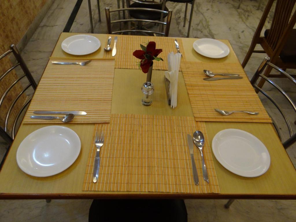 Angel Residency Hotel Greater Noida Kültér fotó