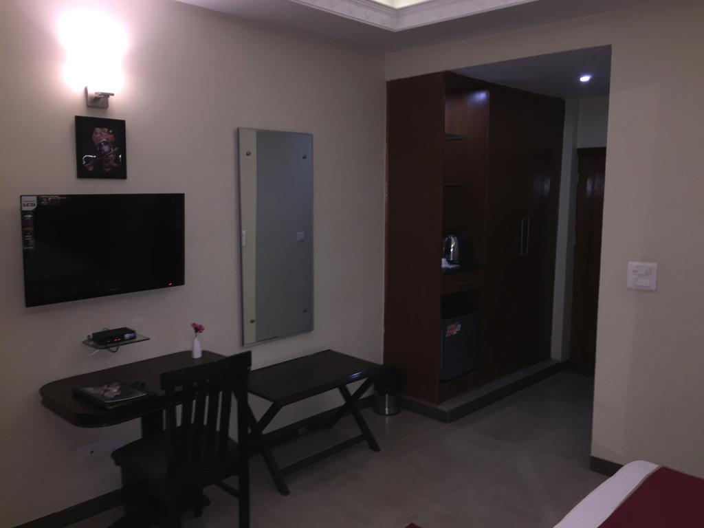 Angel Residency Hotel Greater Noida Kültér fotó