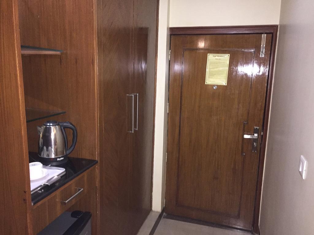 Angel Residency Hotel Greater Noida Kültér fotó