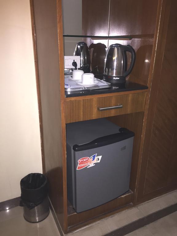 Angel Residency Hotel Greater Noida Kültér fotó